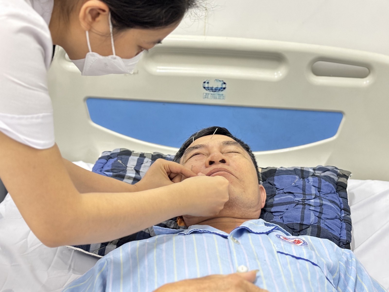 Media.NewsItem.ImageAlternateTextFormat