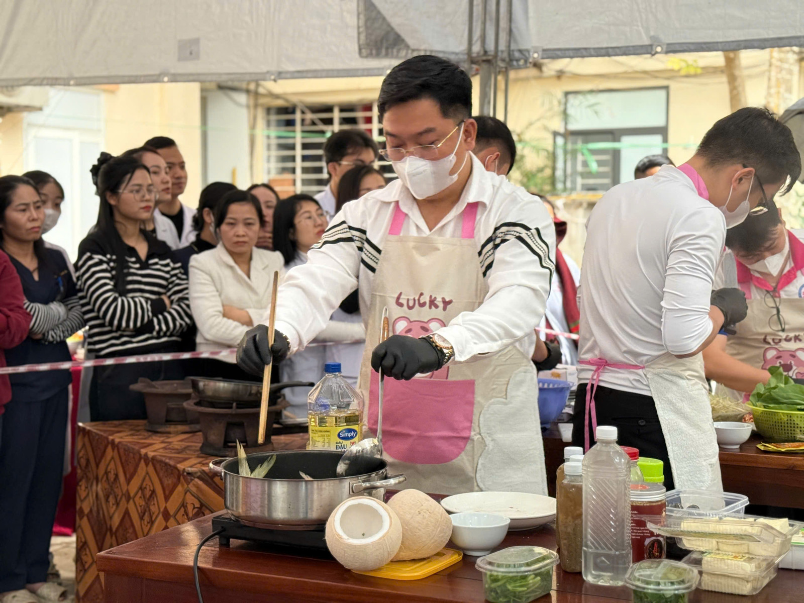 Media.NewsItem.ImageAlternateTextFormat