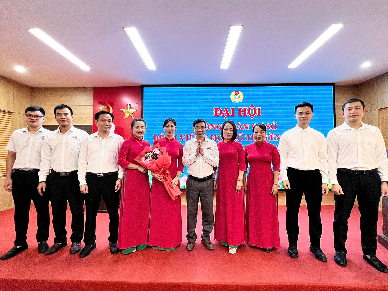 Media.NewsItem.ImageAlternateTextFormat