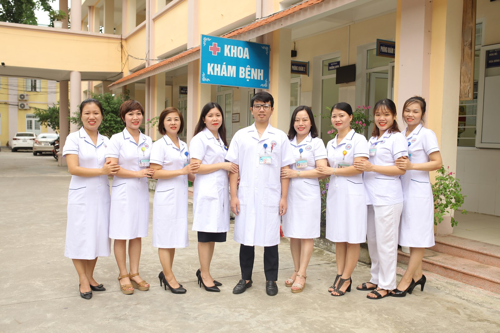 Media.NewsItem.ImageAlternateTextFormat