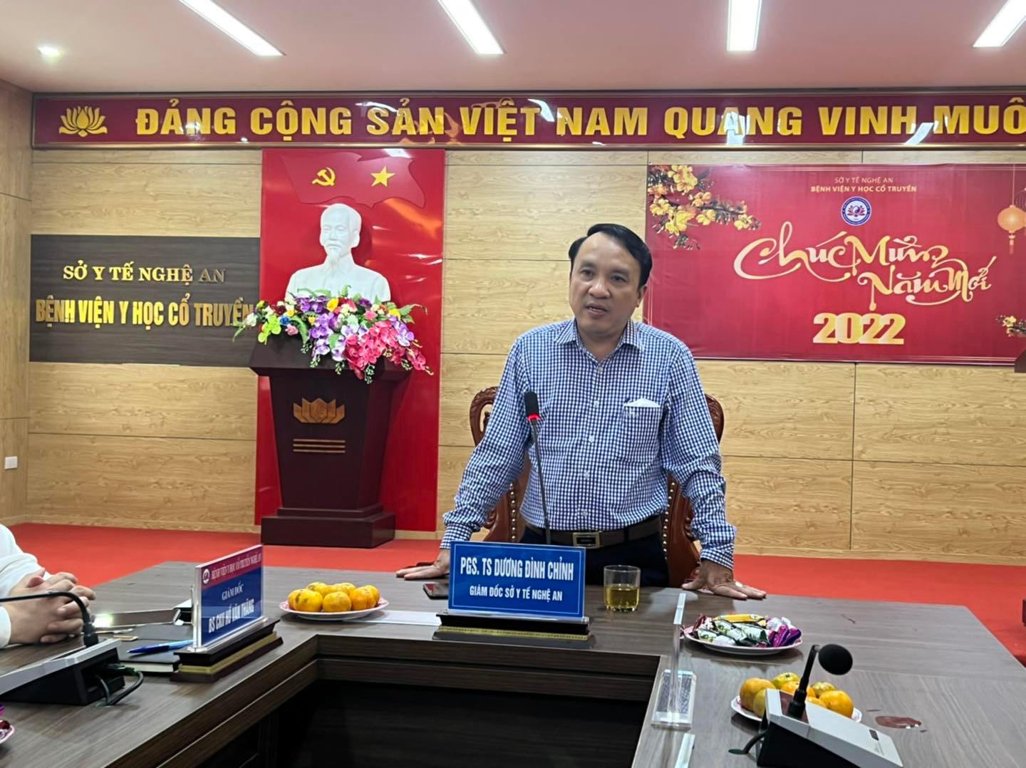 Media.NewsItem.ImageAlternateTextFormat